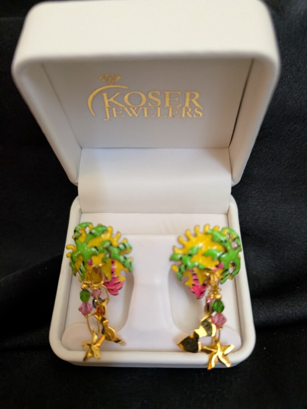 NWOT Fabulous! RARE " Lunch At The Ritz" Earrings Enamel & Gold Filled
